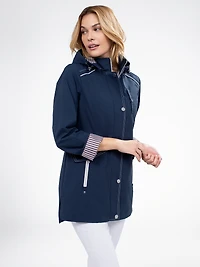 Manteau semi ajusté