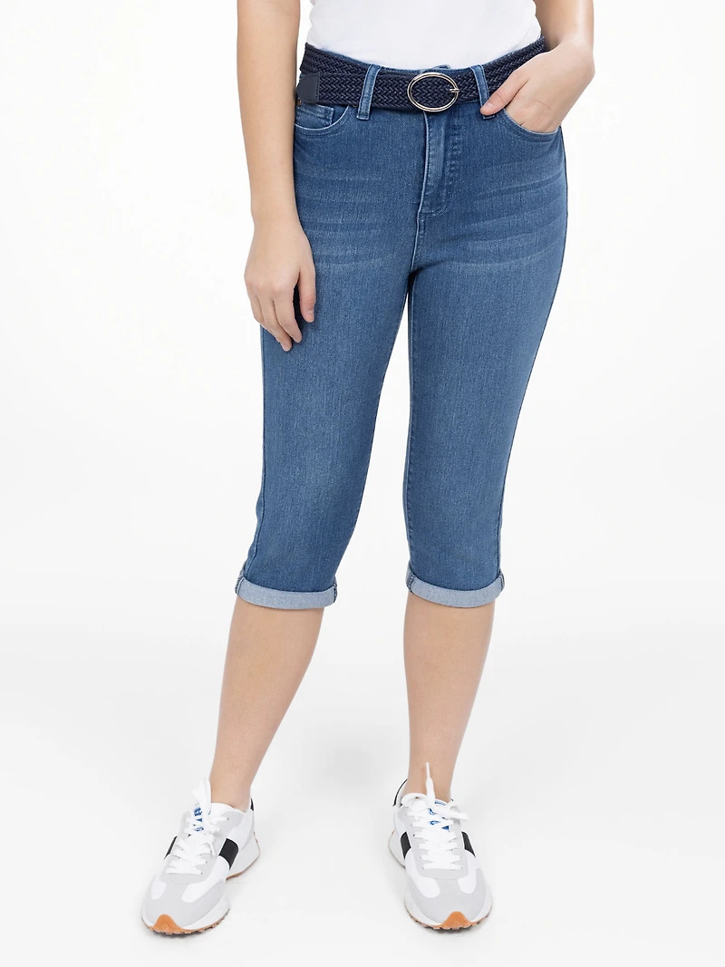 Semi-fitted skinny denim capri