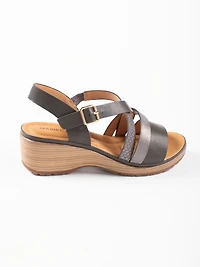 Wedge sandals