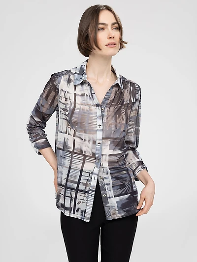 3/4-sleeve semi-fitted blouse with buttons