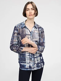 3/4-sleeve semi-fitted blouse with buttons