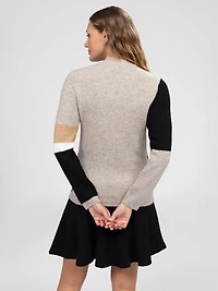 Long-sleeve semi-fitted pullover sweater