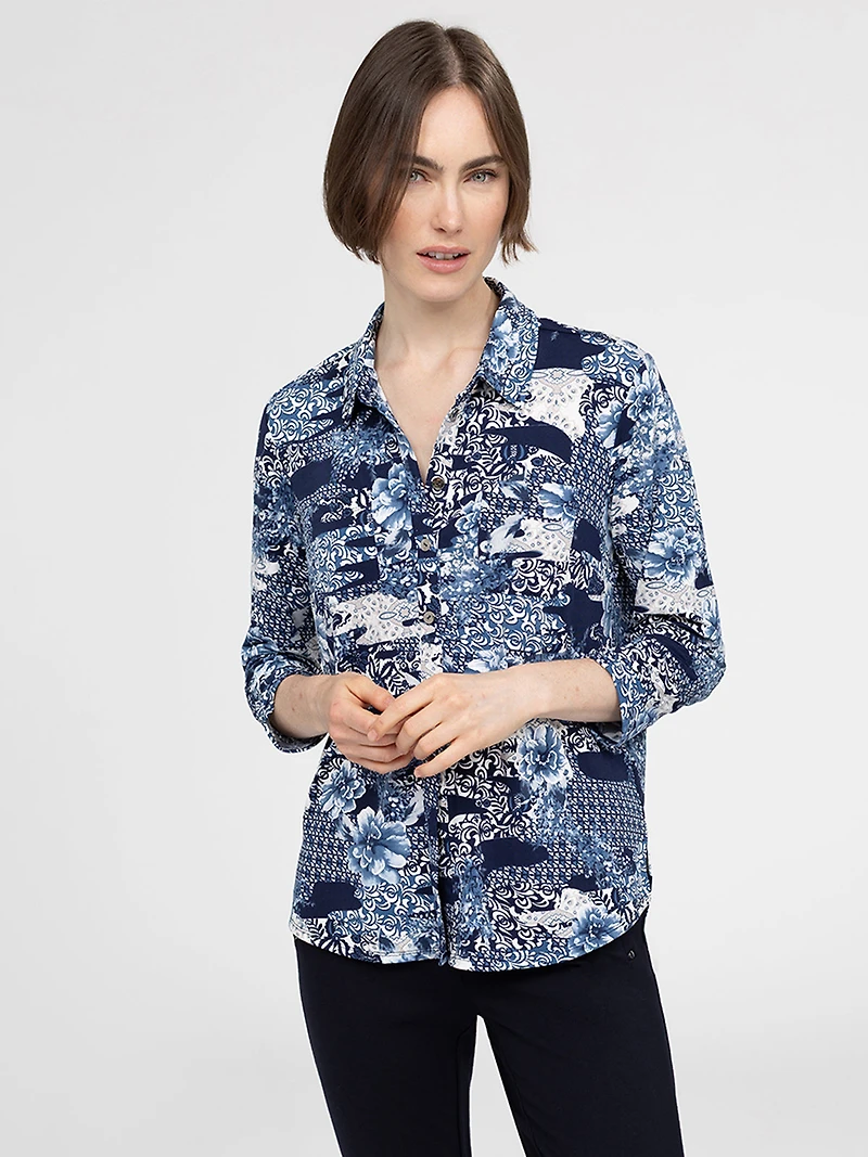 3/4-sleeve semi-fitted blouse with buttons
