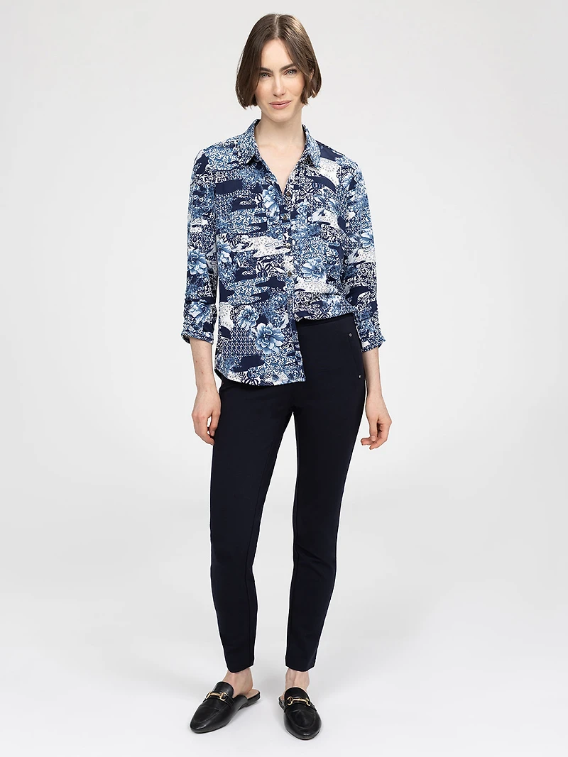 3/4-sleeve semi-fitted blouse with buttons
