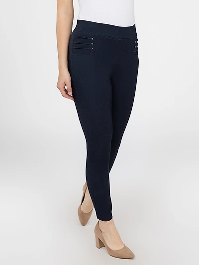 Skinny fitted pull-on pant