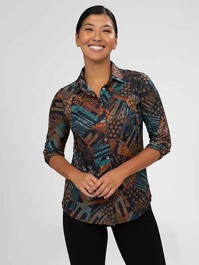 3/4-sleeve semi-fitted blouse with buttons