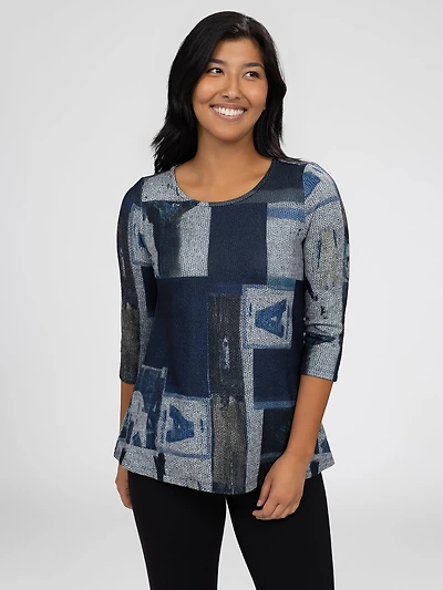 3/4-sleeve semi-fitted t-shirt