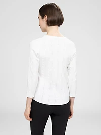 3/4-sleeve semi-fitted pullover sweater