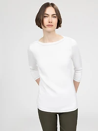 3/4-sleeve semi-fitted pullover sweater