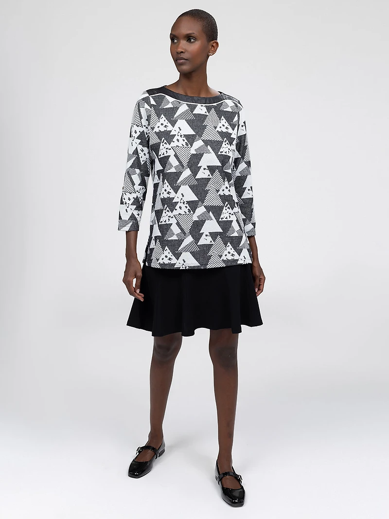 3/4-sleeve semi-fitted tunic