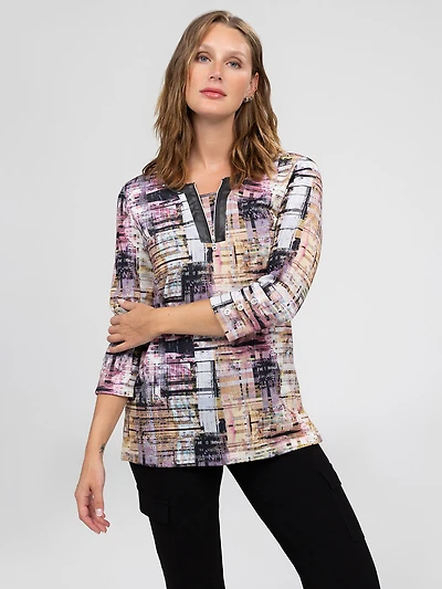 3/4-sleeve semi-fitted tunic