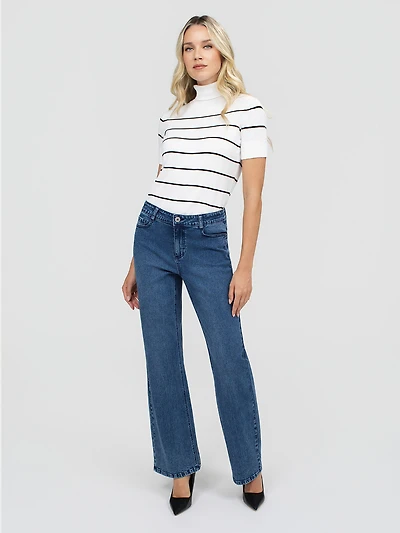 Wide-leg semi-fitted jean