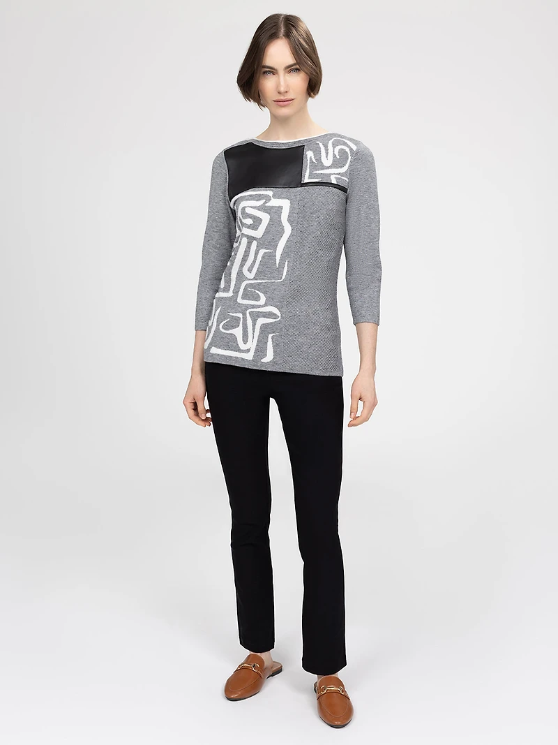 3/4-sleeve semi-fitted pullover sweater