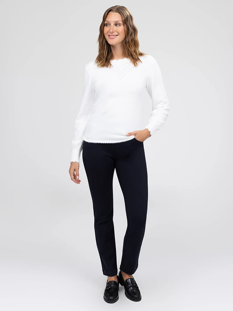 Long-sleeve semi-fitted pullover sweater