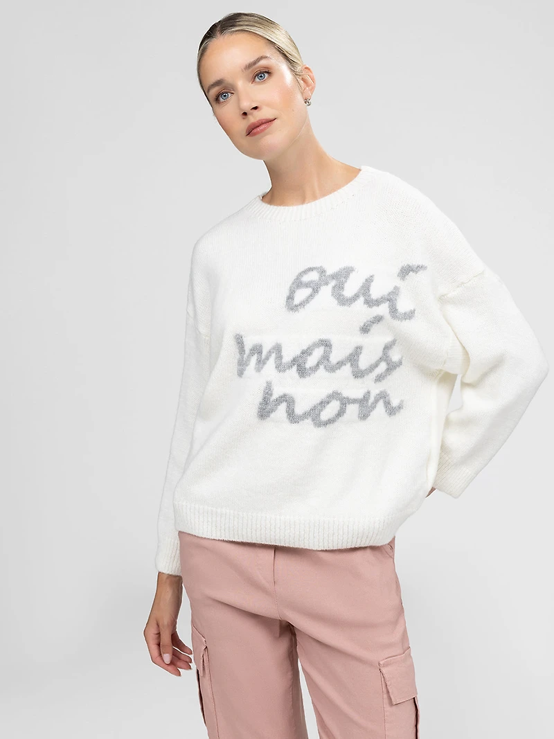 Long-sleeve semi-fitted pullover sweater