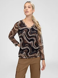 Long-sleeve semi-fitted t-shirt