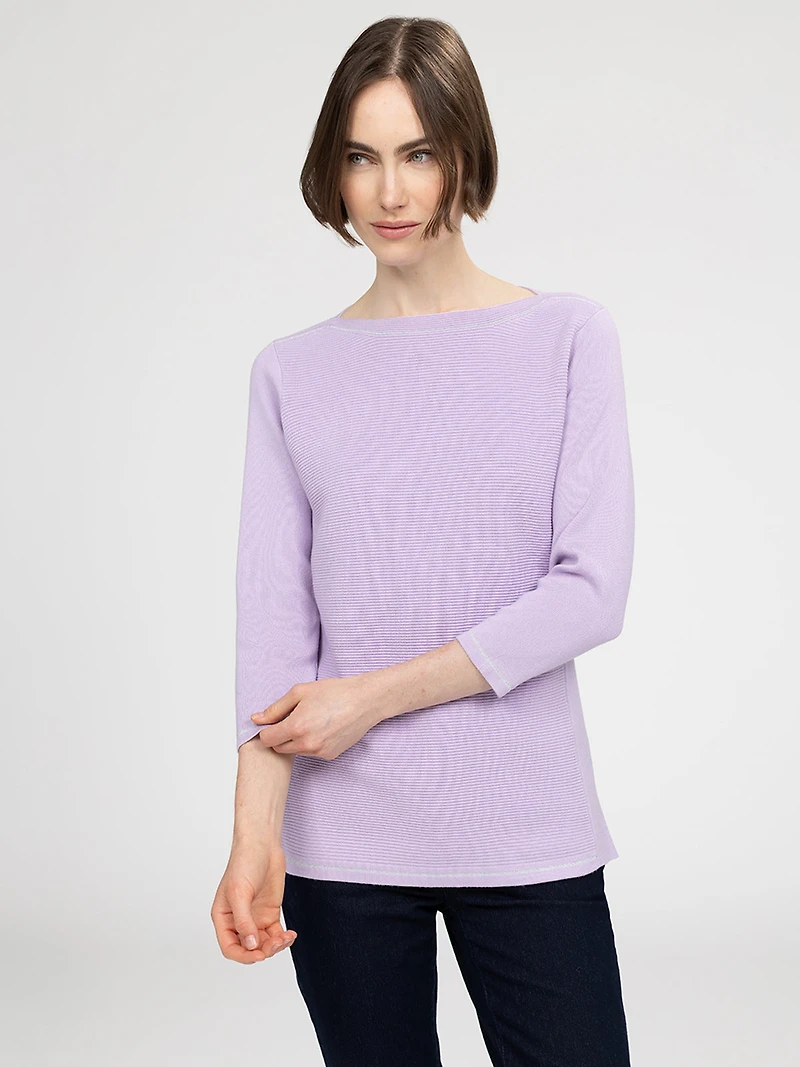 3/4-sleeve semi-fitted pullover sweater