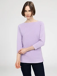 3/4-sleeve semi-fitted pullover sweater