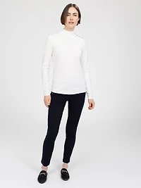 Long-sleeve semi-fitted pullover sweater