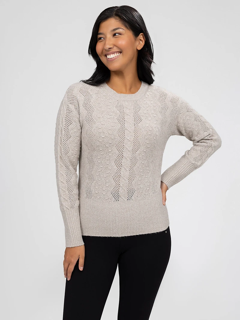 Cropped loose pullover sweater
