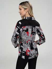 3/4-sleeve semi-fitted blouse with buttons