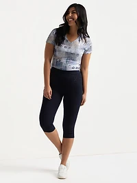 Semni-fitted pull-on capri