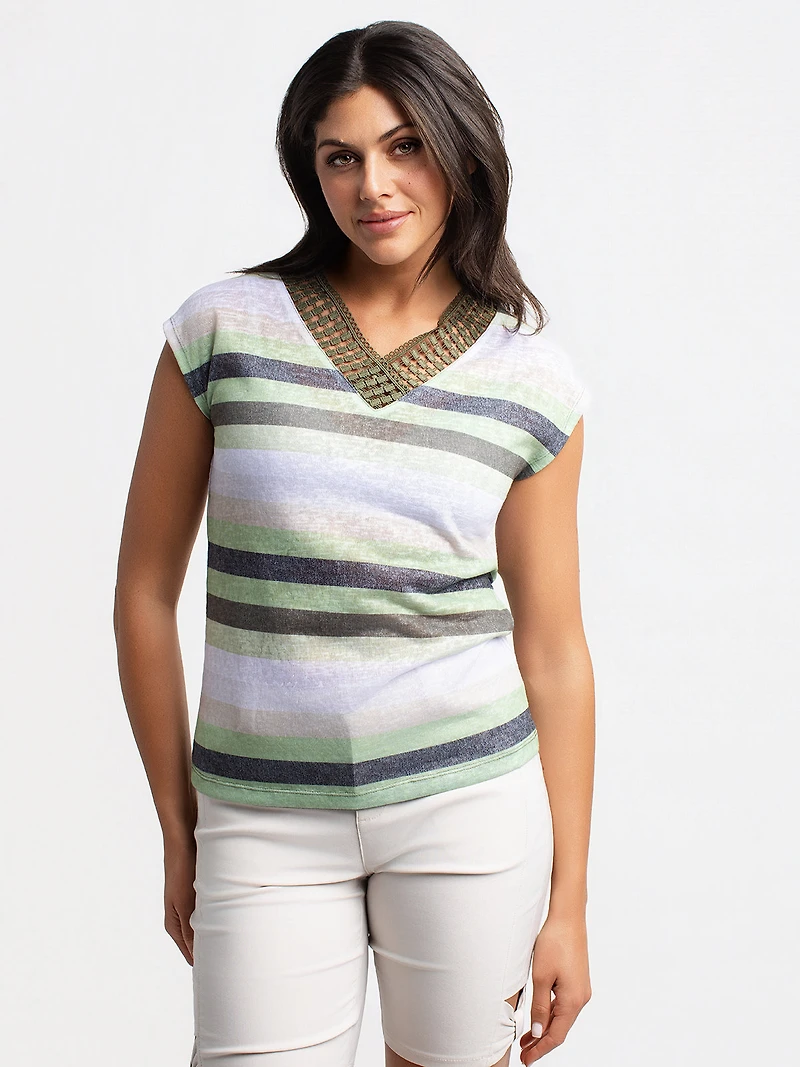 Short-sleeve t-shirt