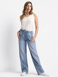Casual straight-leg jeans