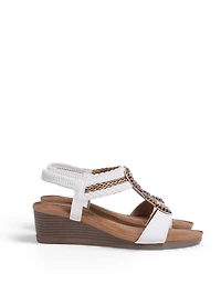 Sandales à talons compensés