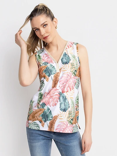 Semi-fitted tank top