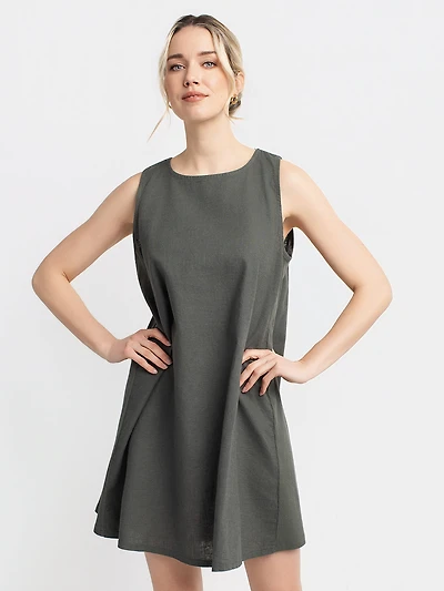 Sleeveless A-line dress