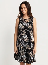 Robe midi évasée en tricot