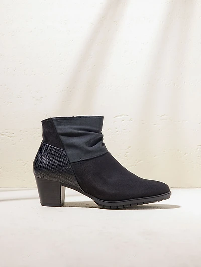 Bottes à talons hauts
