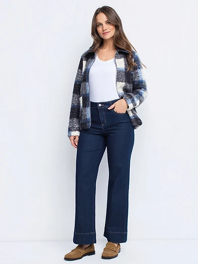 Jean large semi-ajusté