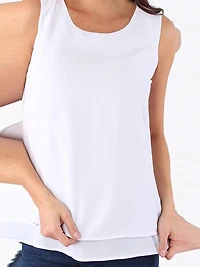 Sleeveless loose blouse