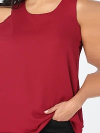 Sleeveless loose blouse