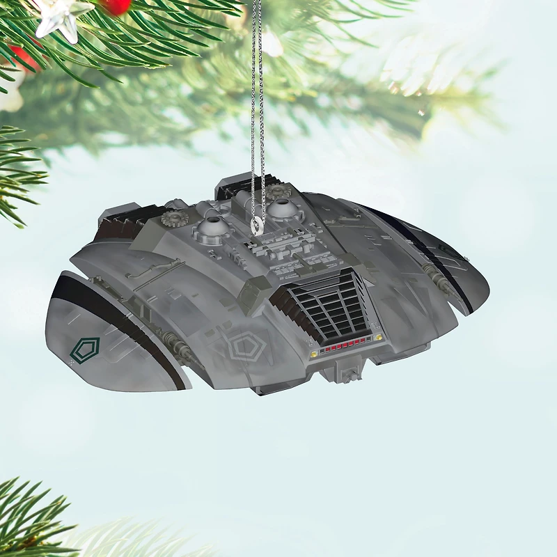 Hallmark Keepsake Christmas Ornament (Battlestar Galactica Cylon Raider)