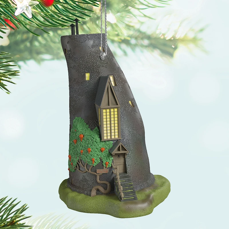 Hallmark Keepsake Christmas Ornament (Harry Potter The Lovegood House)