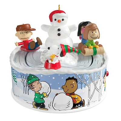 Hallmark Keepsake Christmas Ornament (The Peanuts Gang Let's Go Sledding! Musical With Light and Motion)