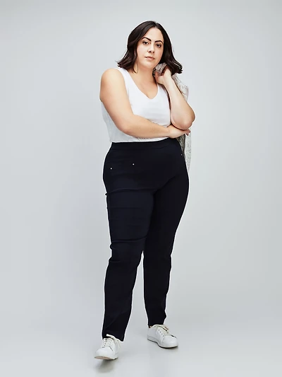 Straight semi-fitted pull-on pant - Petite