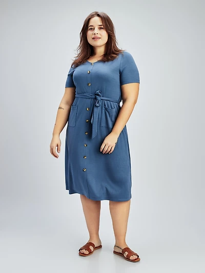 Robe midi évasée en tricot