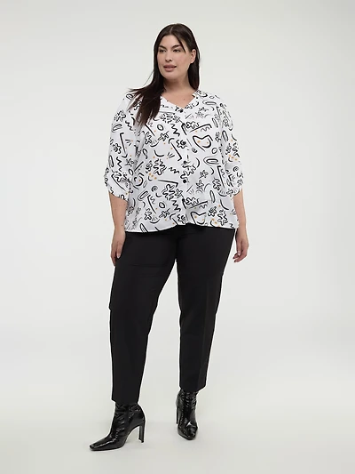 Long-sleeve semi-fitted blouse with buttons