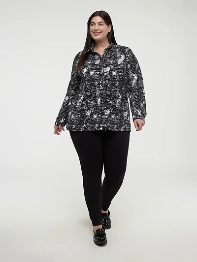 Long-sleeve semi-fitted blouse with buttons