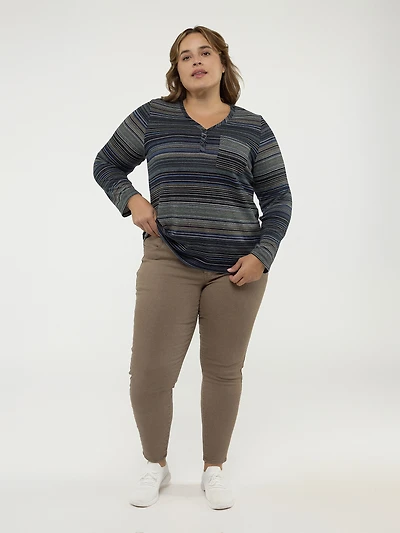 Long-sleeve semi-fitted t-shirt