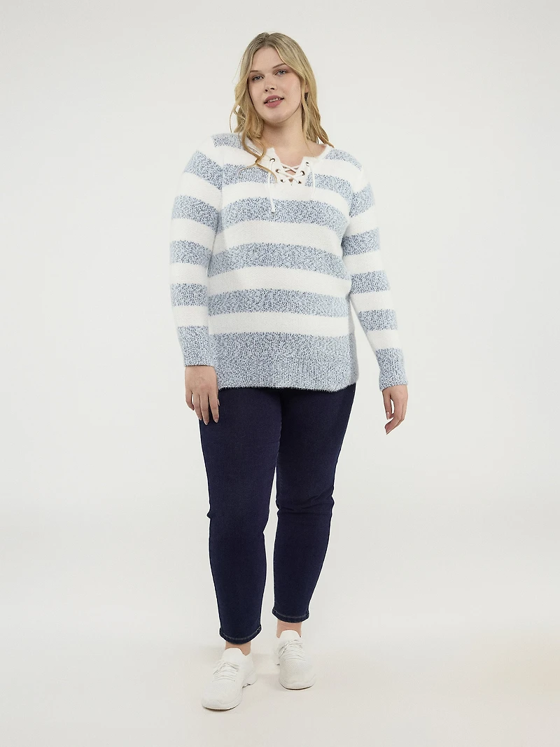 Long-sleeve semi-fitted pullover sweater