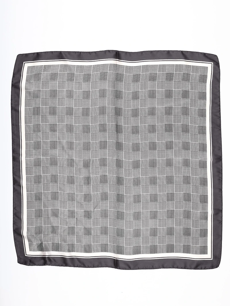 Foulard carr
