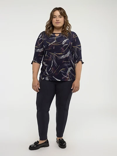 3/4-sleeve semi-fitted t-shirt