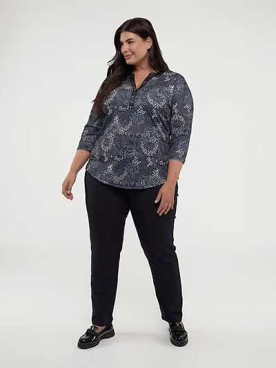 3/4-sleeve semi-fitted tunic