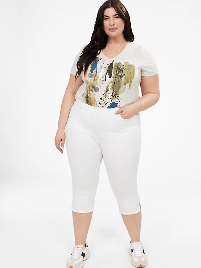 Semi-fitted denim capri