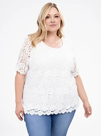 Short-sleeve semi-fitted t-shirt